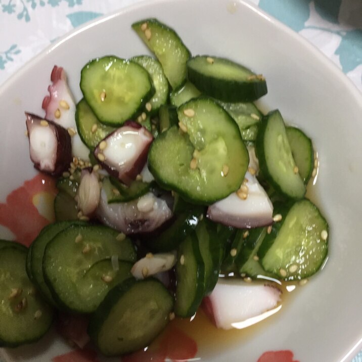 タコときゅうりのカツオ出し汁で割った酢の物☆